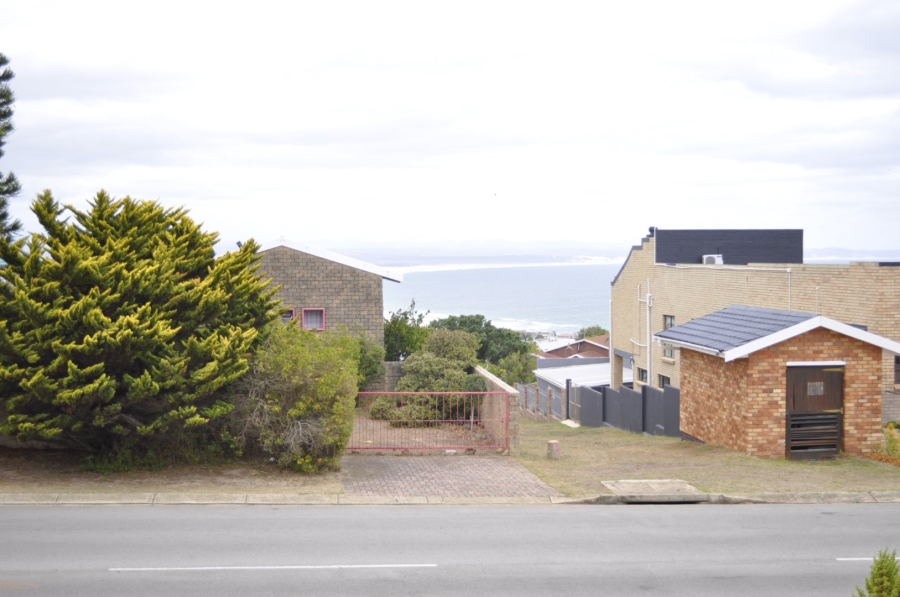 3 Bedroom Property for Sale in Wavecrest Eastern Cape